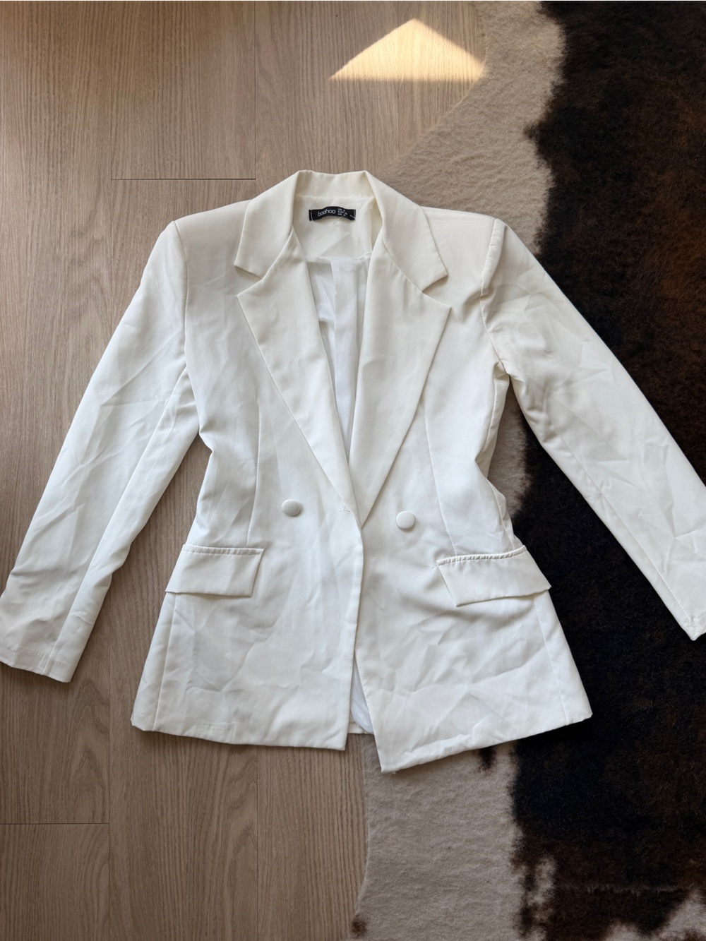 Boohoo Cream Blazer & Flared Pants Suit Size US 4 - Picture 11 of 11